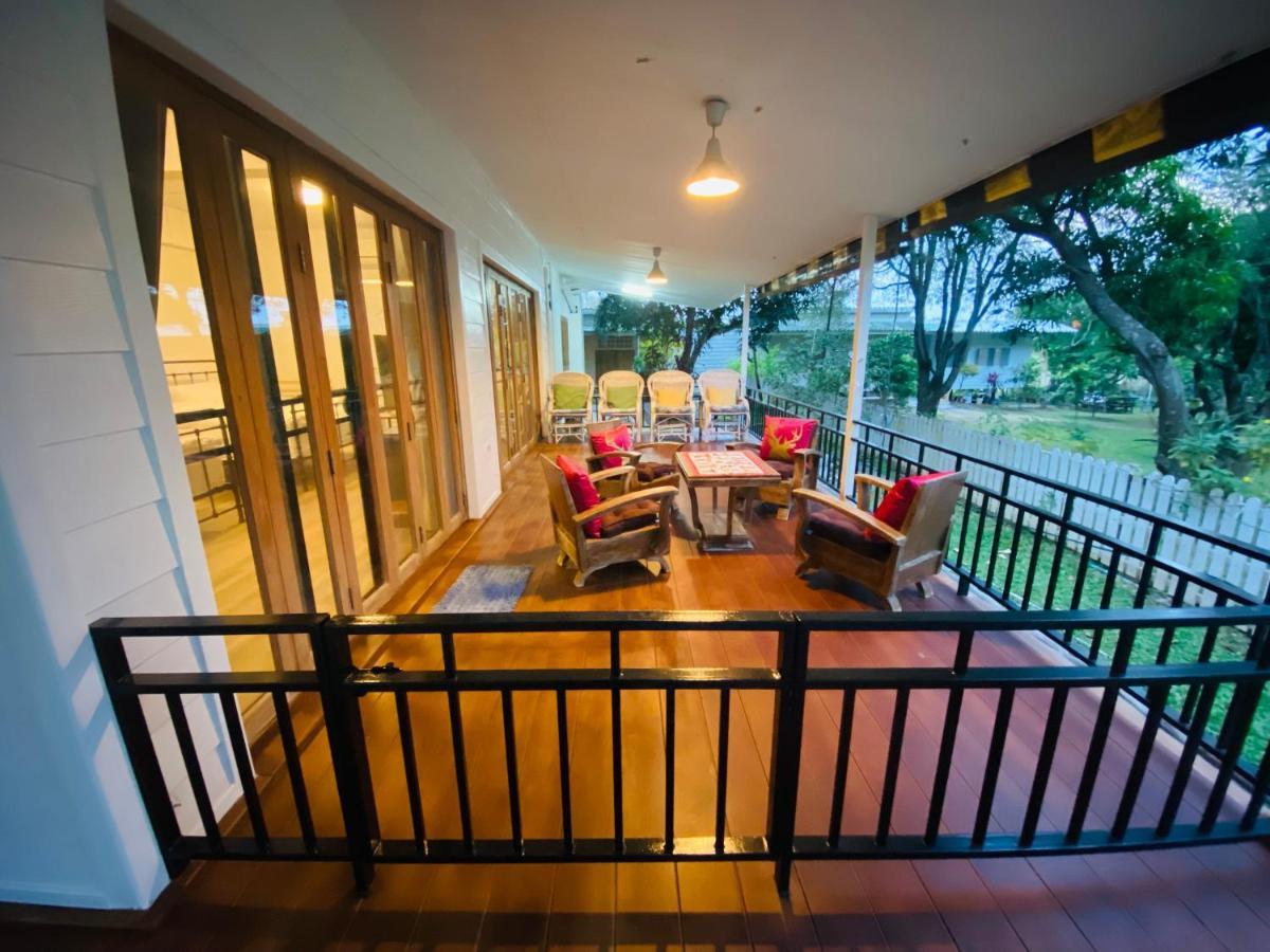 จาแดง เดอ มองก์ ปากช่อง Hotel ภายนอก รูปภาพ