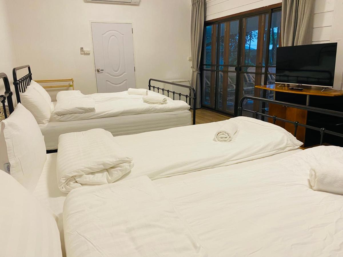 จาแดง เดอ มองก์ ปากช่อง Hotel ภายนอก รูปภาพ